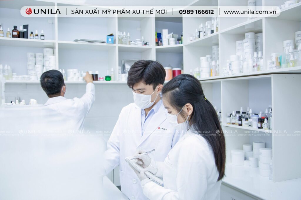 Phòng Lab đạt tiêu chuẩn sạch